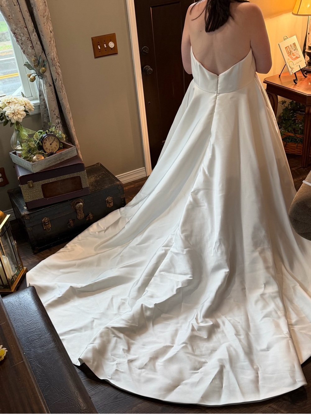 Elegant Strapless White Satin Ball Gown Wedding Dress - Picture 4 of 9
